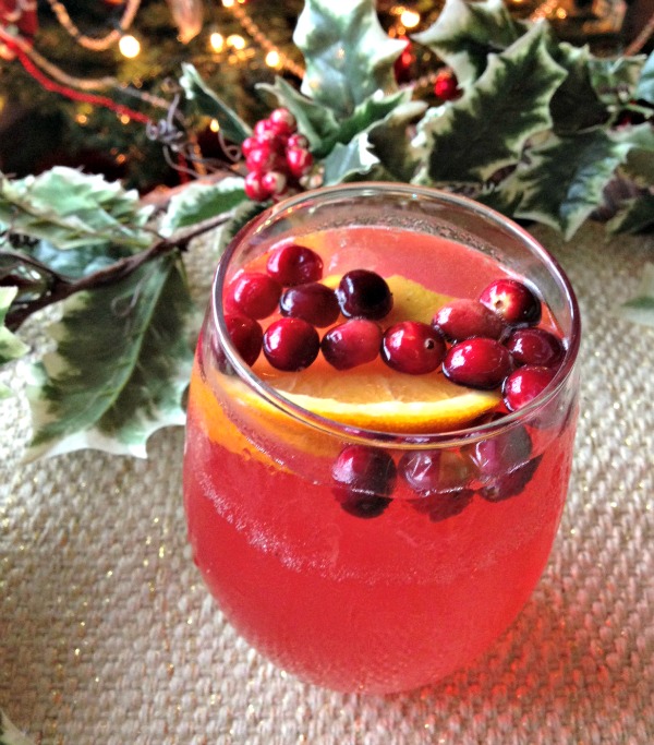 Cranberry and Pink Grapefruit Juice Punch Recipe