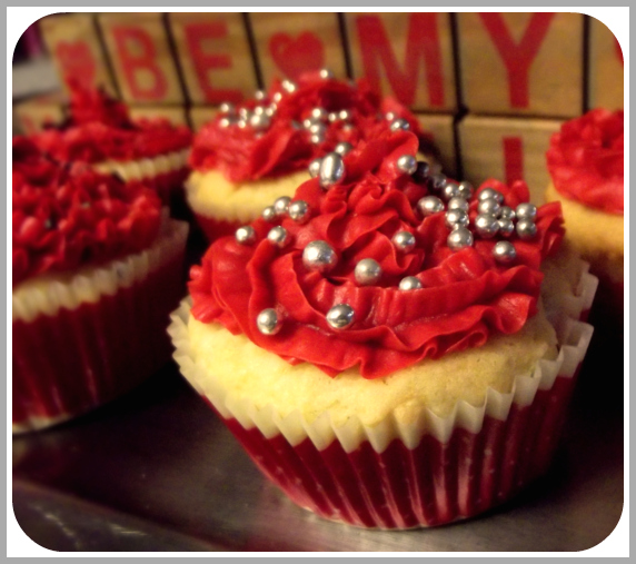 Cupcakes, Valentines Day, Baking, Red