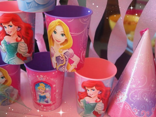 Princess party cups instead of favor bags